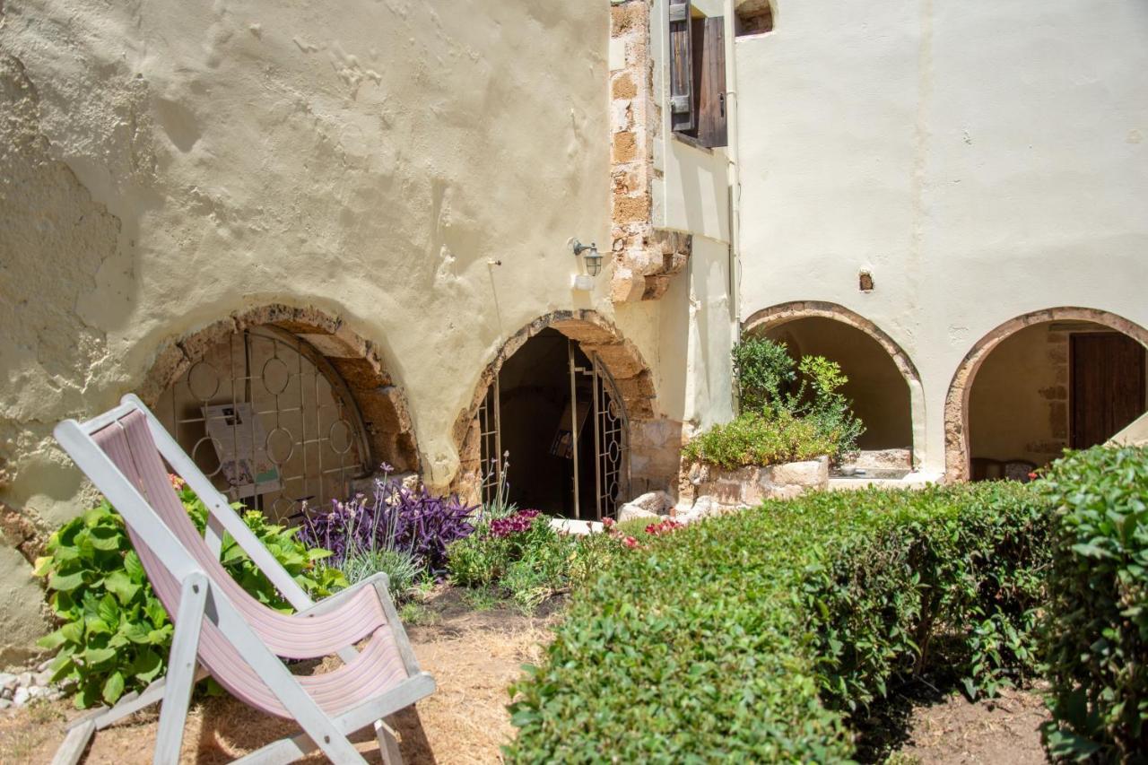 San Salvatore Monastery Chrissi Akti Chania Exterior foto